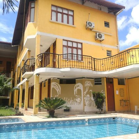 Dorado Hotel Cobija Exterior photo